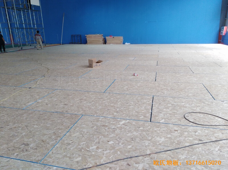 江蘇江陰市榜樣體育俱樂(lè)部運(yùn)動(dòng)木地板鋪設(shè)案例3