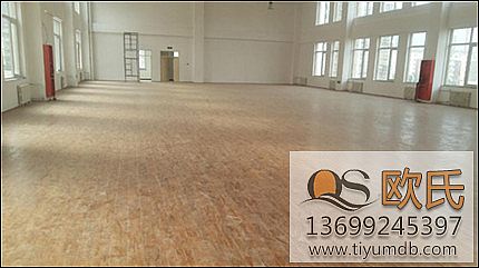 ���н�ֹ�ı���ľ�ذ����